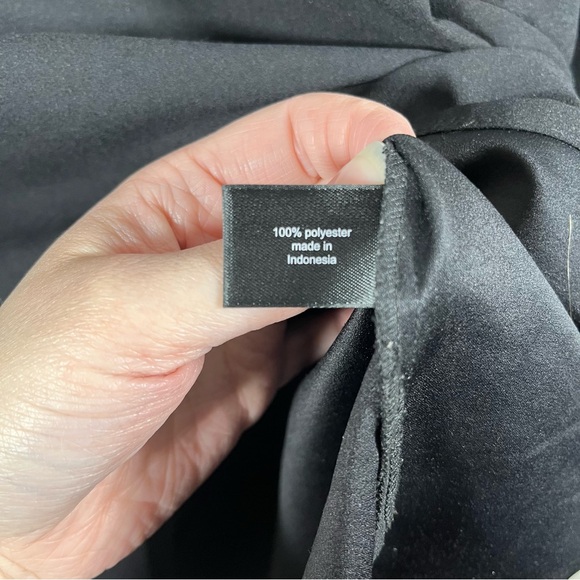 Lane Bryant RN 118641 Bell Sleeve Black Zip Up Blouse Women’s Plus Size 22/24 - Picture 6 of 11